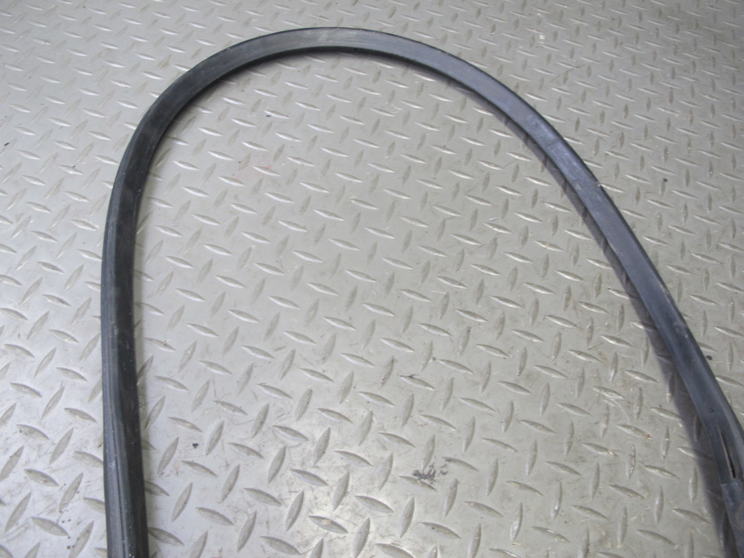 86-91 Mazda RX7 Coupe Set of 6 Left & Right Door Weatherstrip Rubber Seal OEM