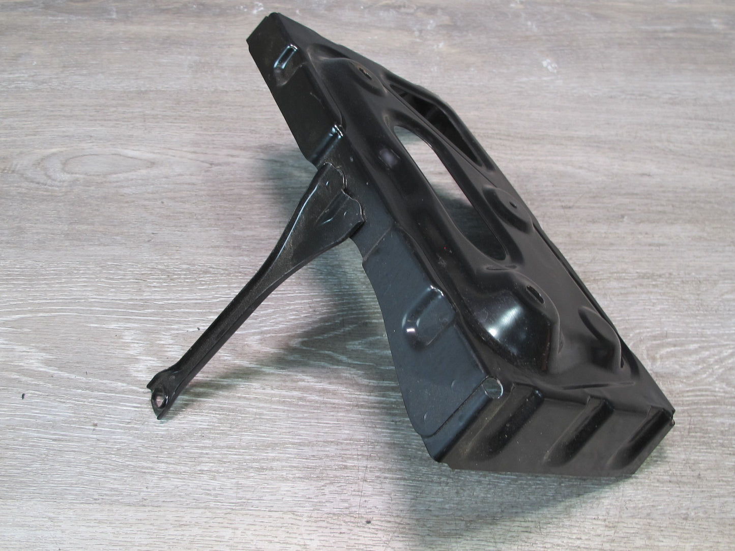 08-16 Lexus UVF46 LS600h Battery Mount Tray Bracket Holder Support Set OEM