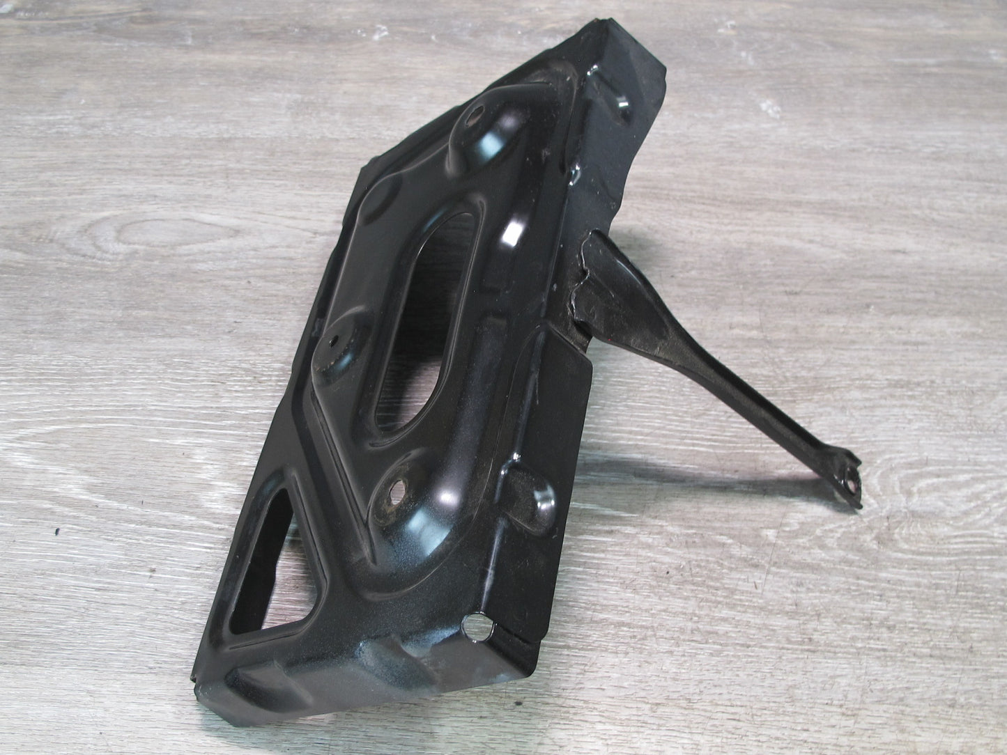 08-16 Lexus UVF46 LS600h Battery Mount Tray Bracket Holder Support Set OEM