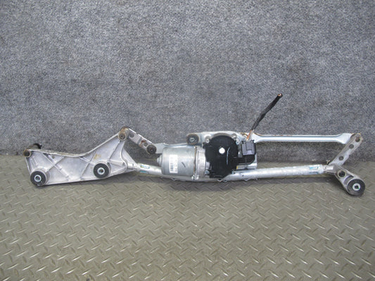 12-18 Mercedes W166 GLE ML Windshield Wiper Transmission Linkage w Motor OEM