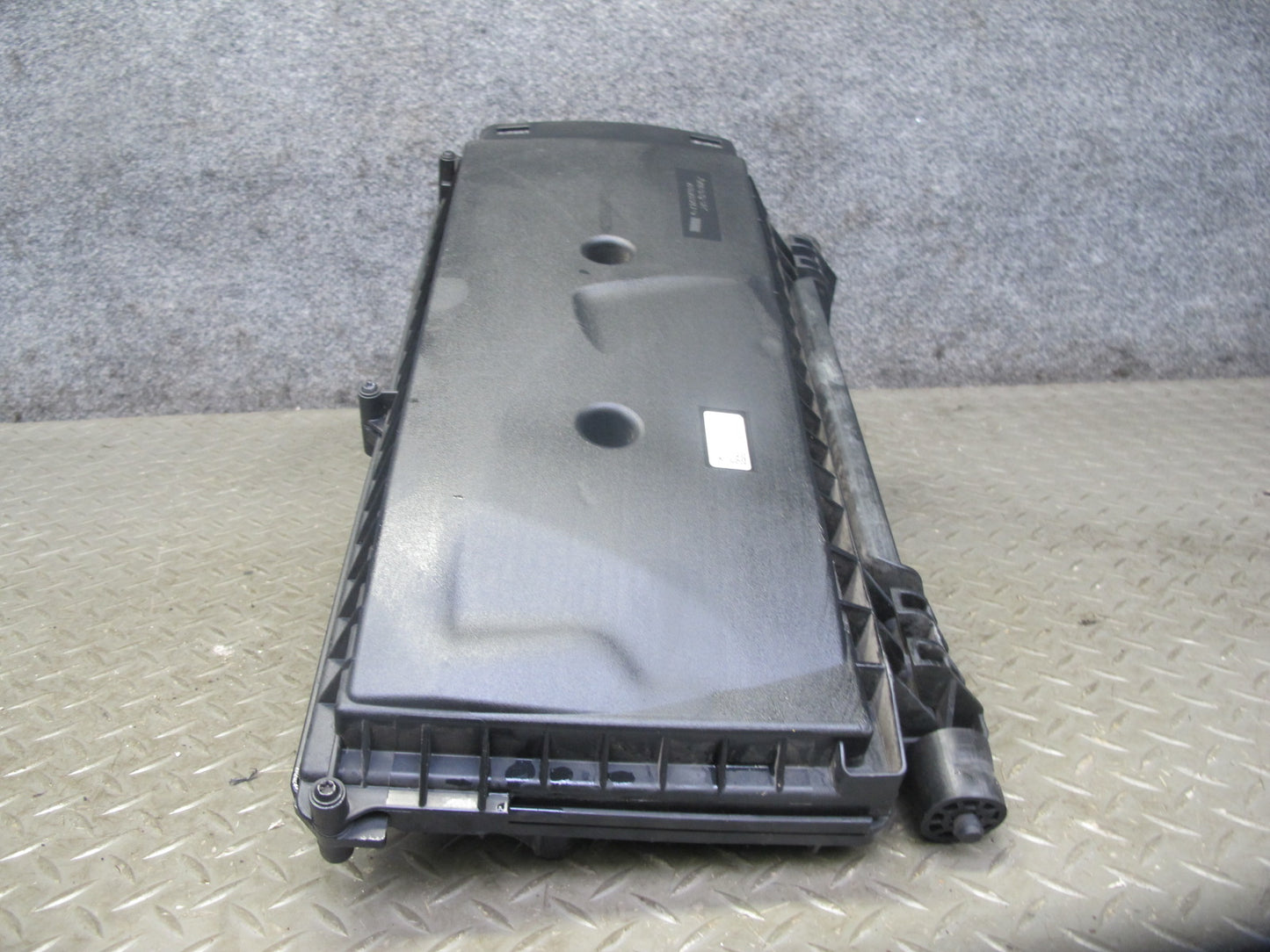 12-15 Mercedes W166 ML350 M276 Air Intake Cleaner Filter Box 2760901301 OEM