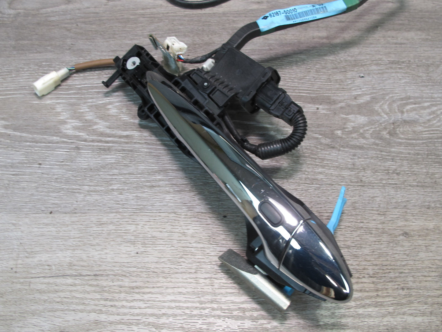 07-17 Lexus LS460 LS600h Rear Right Door Keyless Entry Exterior Handle OEM