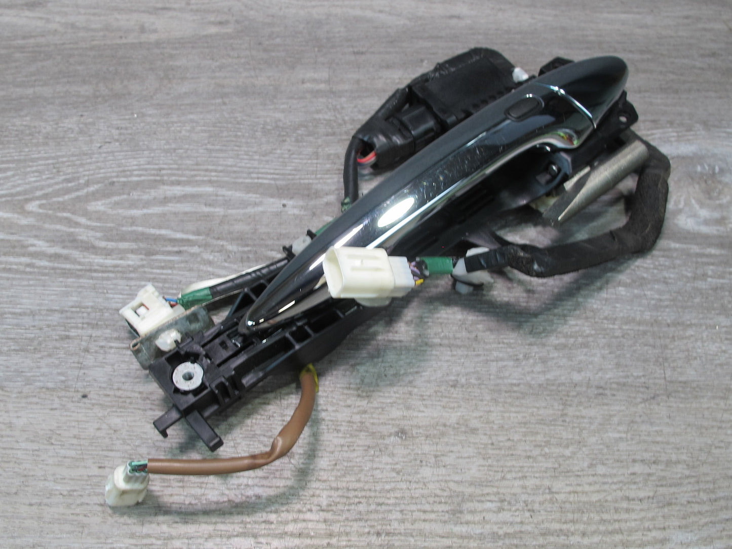 07-17 Lexus LS460 LS600h Front Right Door Keyless Entry Exterior Handle OEM