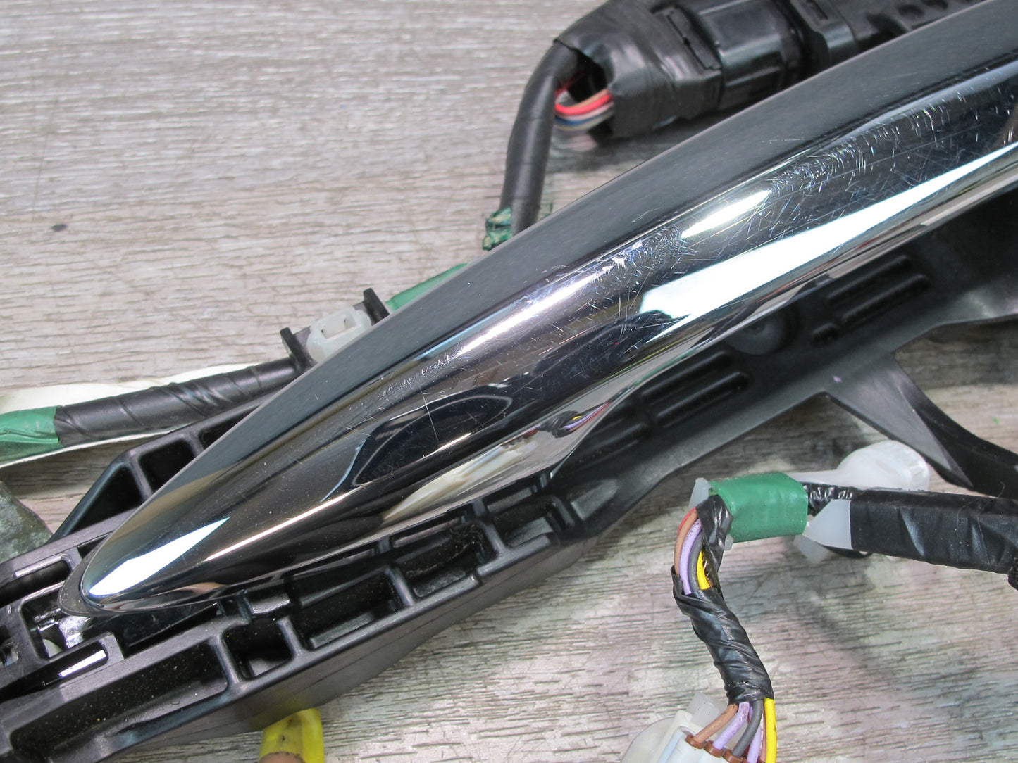 07-17 Lexus LS460 LS600h Front Right Door Keyless Entry Exterior Handle OEM