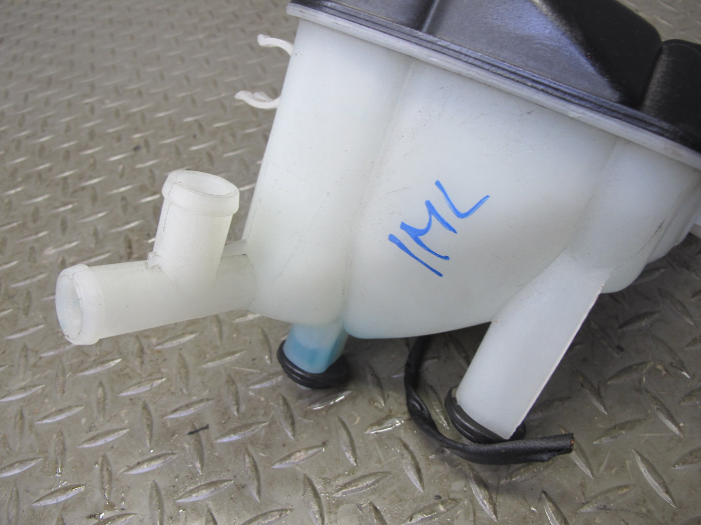 12-18 Mercedes W166 GLE ML M276 Coolant Overflow Expansion Reservoir Tank OEM