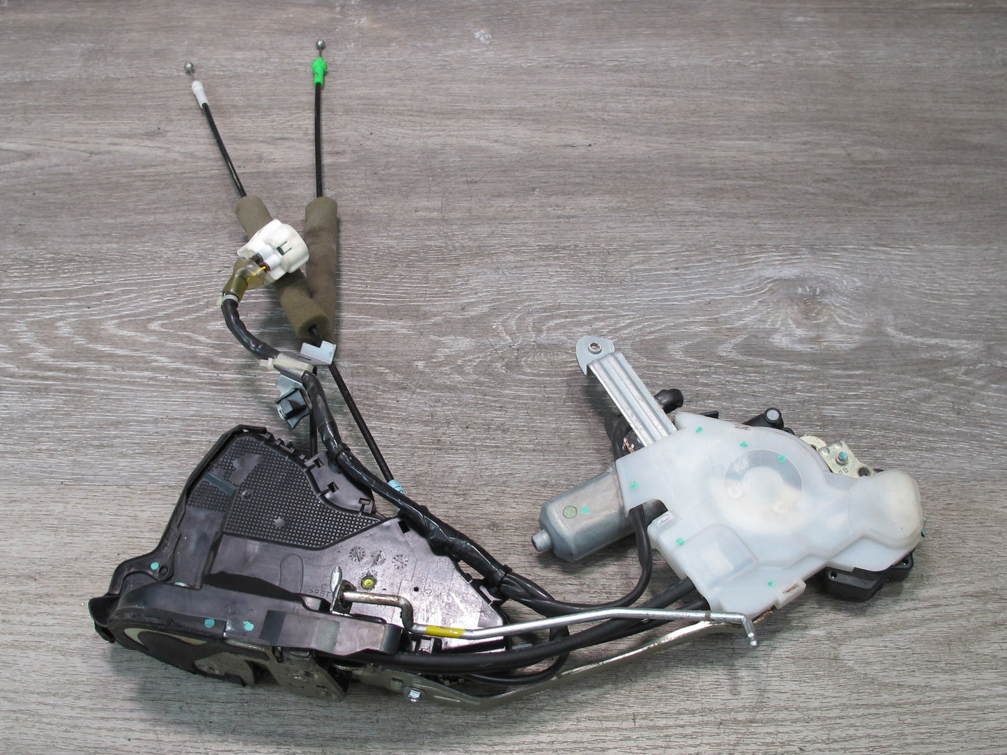 07-09 Lexus LS600h LS460 Front Right Door Lock Latch Actuator Easy Close OEM