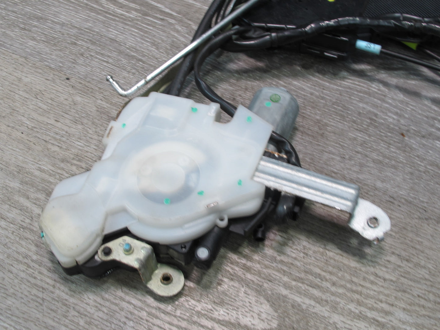 07-09 Lexus LS600h LS460 Front Right Door Lock Latch Actuator Easy Close OEM