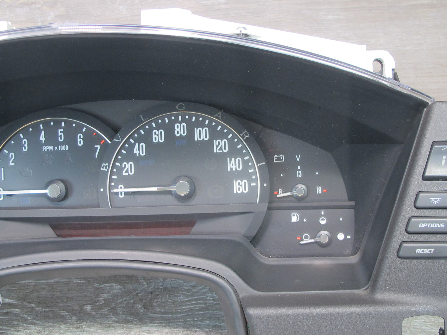 2006-2008 Cadillac XLR  Instrument Cluster Gauge Speedometer W/ Bezel & Switch