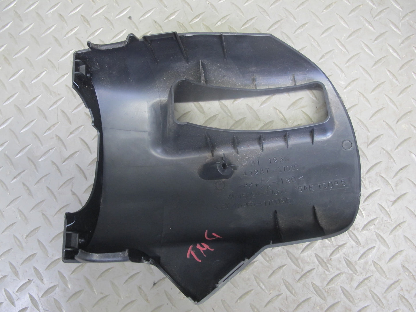 00-05 Toyota MR2 Spyder ZZW30L Steering Column Upper & Lower Trim Panel Set OEM