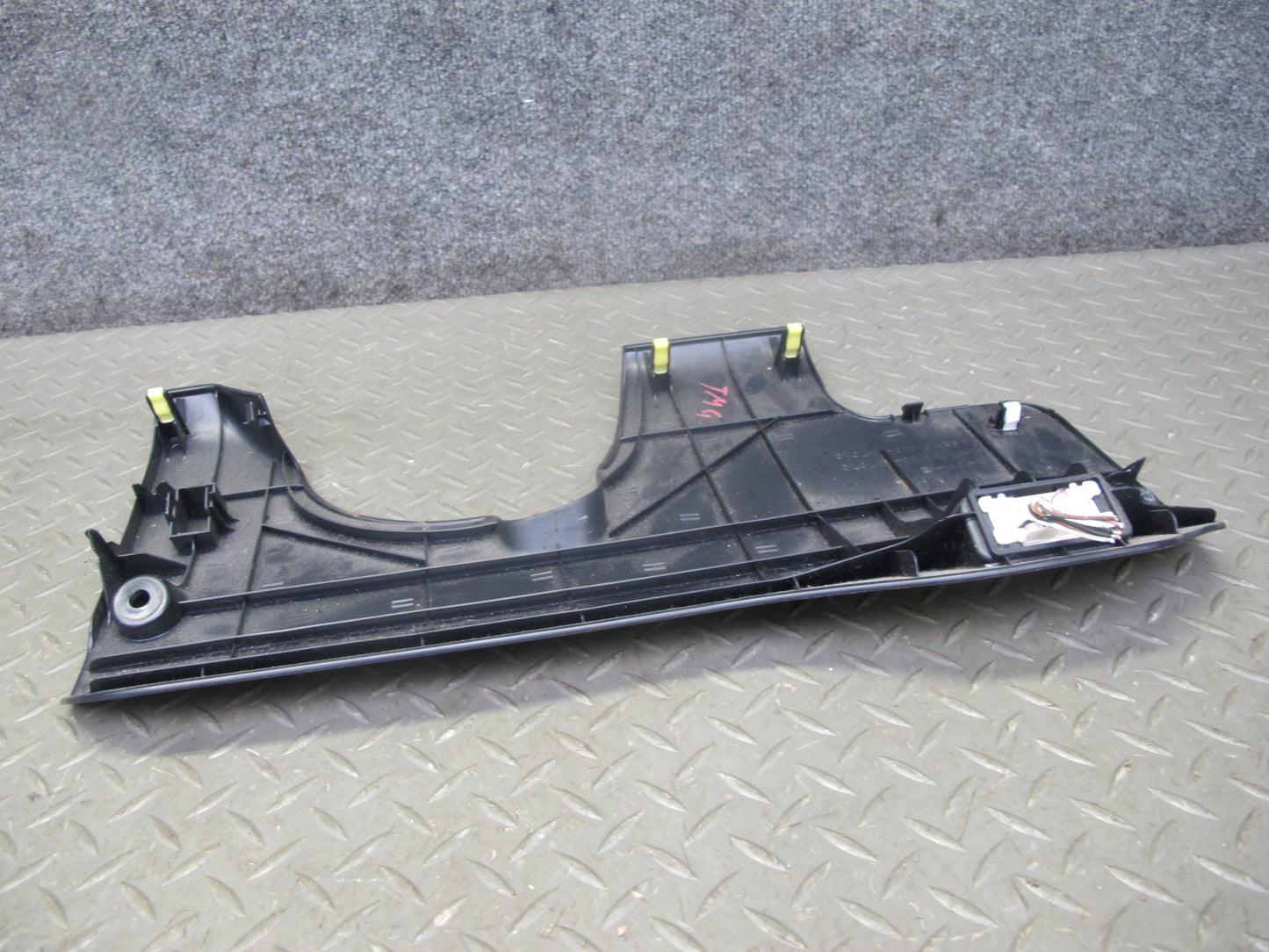 00-05 Toyota MR2 Spyder ZZW30L Dash Front Left Knee Trim Panel 55046-17010 OEM
