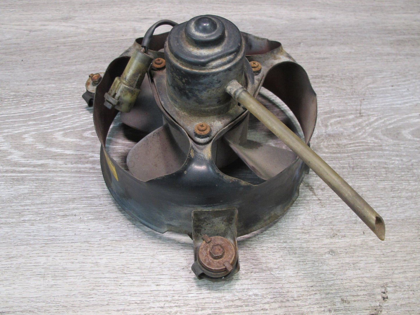 85-88 Toyota MR2 AW15 NA M/T Engine Bay Cooling Fan w Motor & Shroud Assy OEM