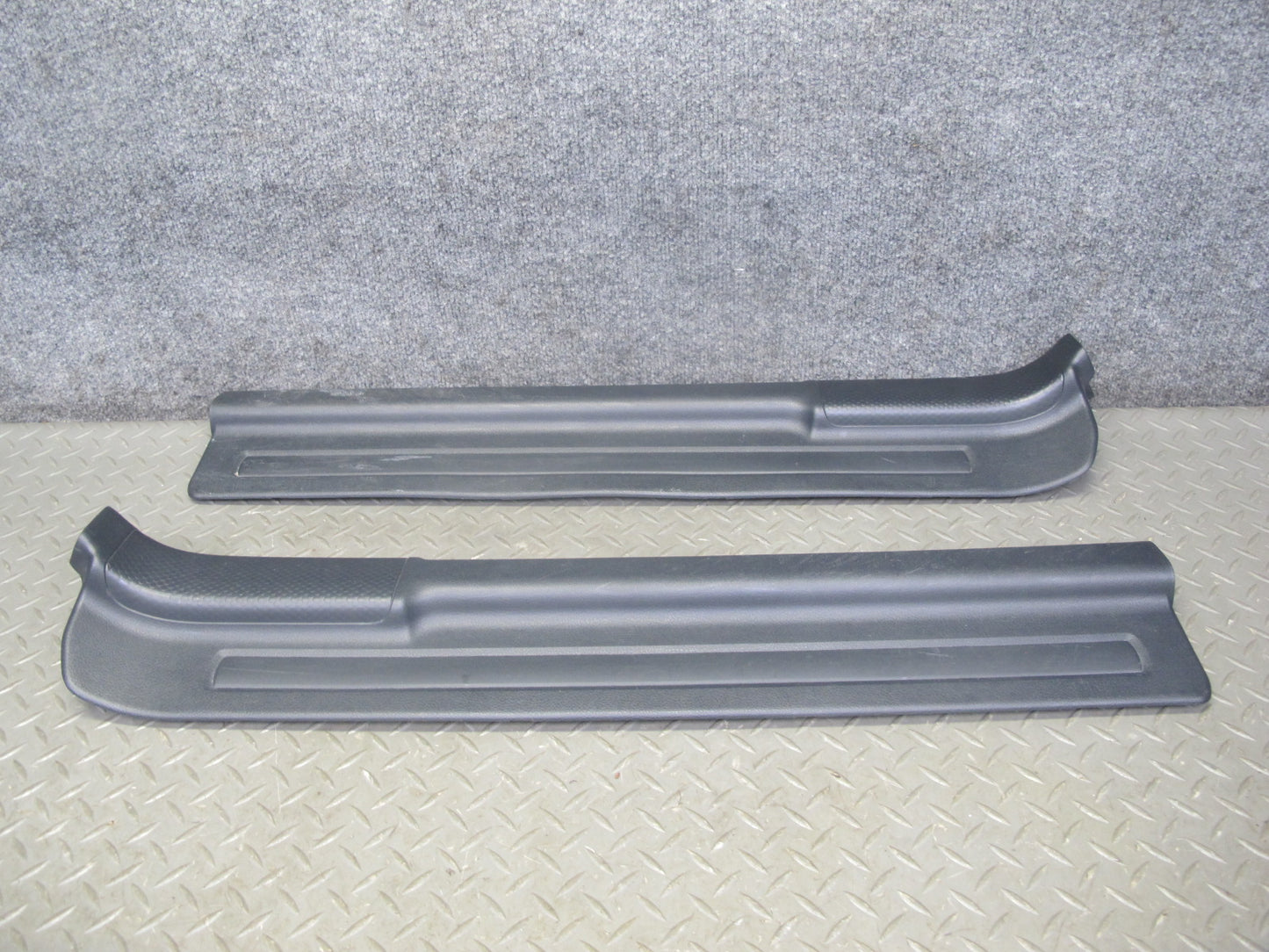 00-05 Toyota MR2 Spyder ZZW30L Door Scuff Sill Plate Trim Panel Set of 2