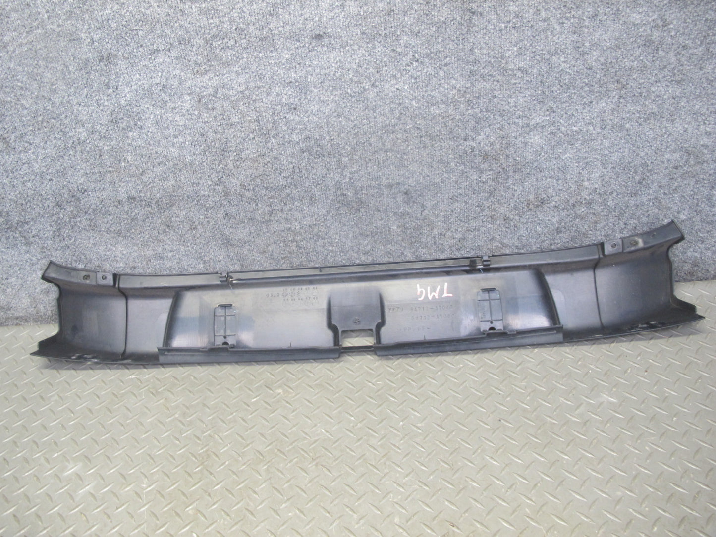 00-05 Toyota MR2 Spyder ZZW30L Rear Trunk Luggage Trim Panel 64712-17040 OEM