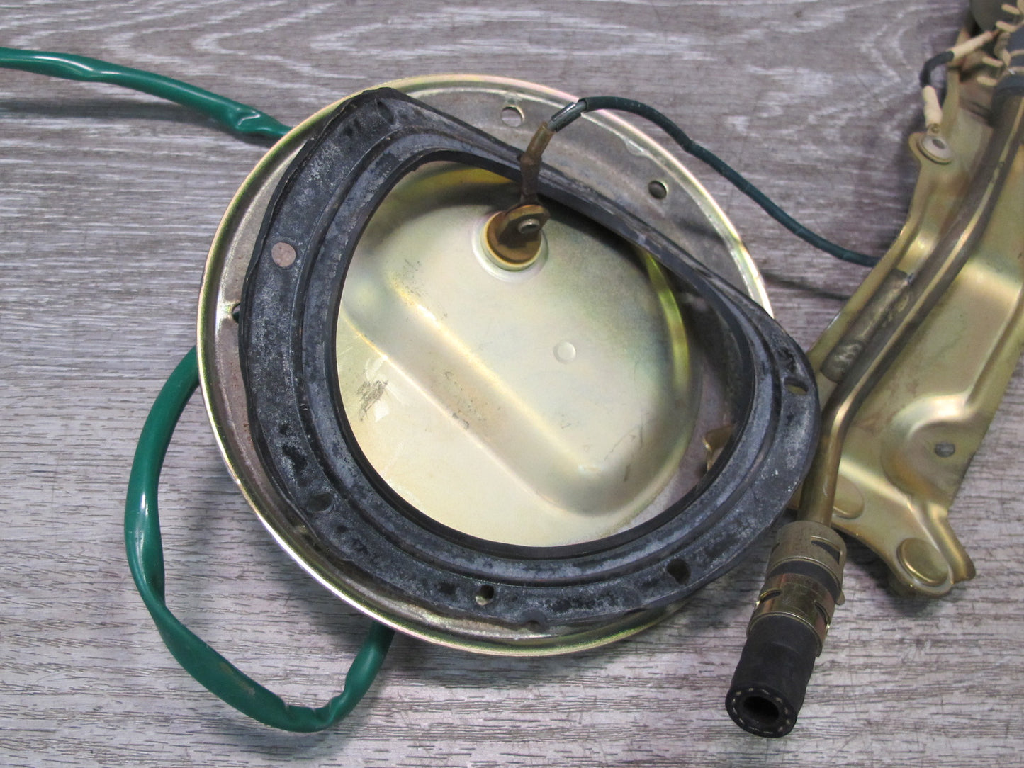 95-97 Lexus UCF20L LS400 1UZFE Set of 2 Fuel Pump Level Sensor Sending Unit OEM