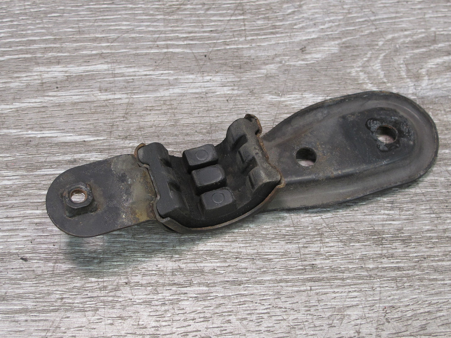 95-97 Lexus UCF20L LS400 Set of 4 Engine Radiator Mount Bracket Support OEM