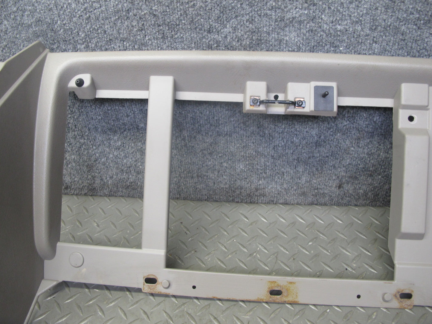 2003-2007 Hummer H2 Dash Right Glove Box Surround Trim Cover Panel