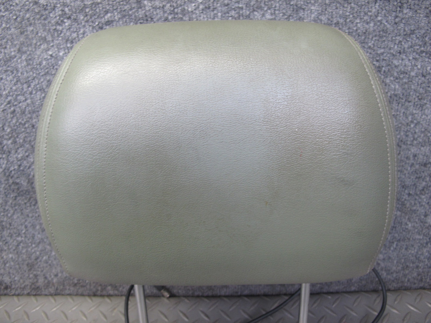 2003-2007 Hummer H2 Front Right & Left Side Seat Headrest Leather Set