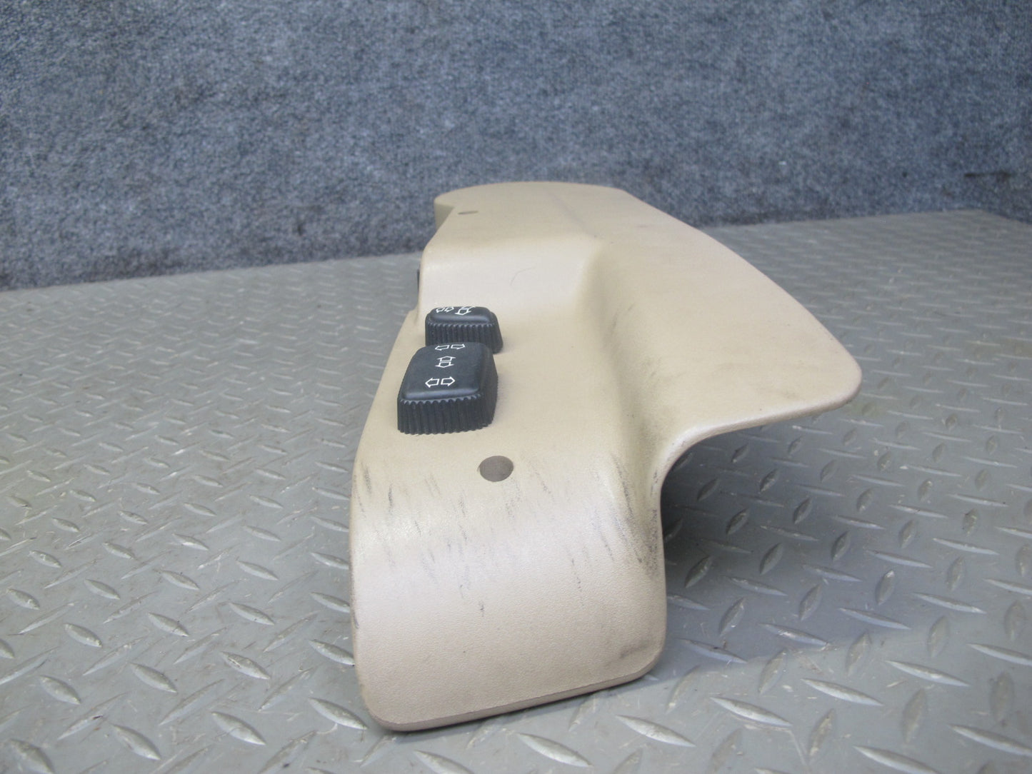 91-95 BMW E34 5-SERIES Set of 2 Front Left Right Seat Trim Cover w Switches OEM