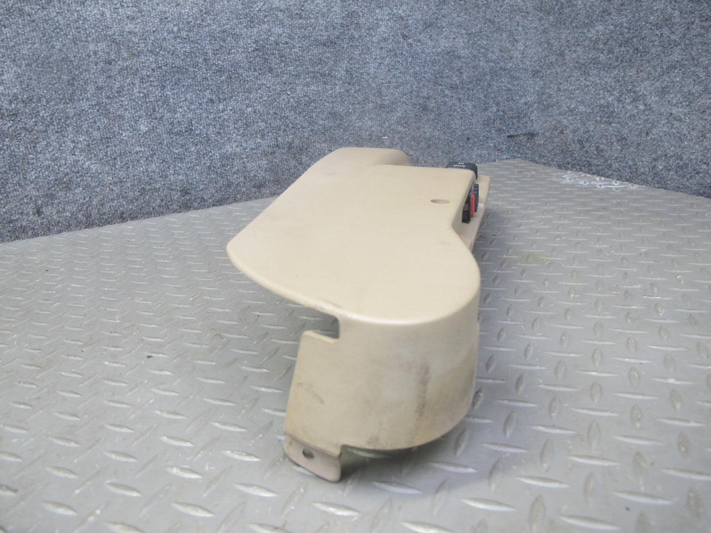 91-95 BMW E34 5-SERIES Set of 2 Front Left Right Seat Trim Cover w Switches OEM