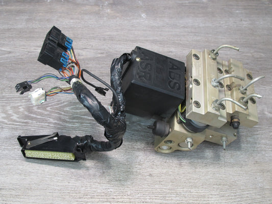 92-94 Chevrolet Corvette C4 Anti Lock Brake ABS Pump Module Unit OEM