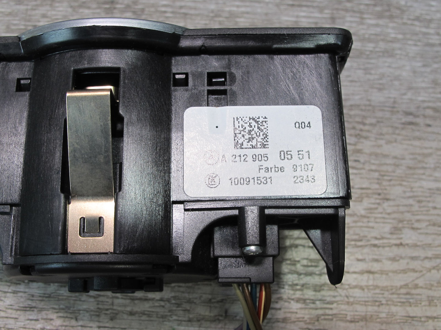 2012-2016 Mercedes R172 SLK Headlight Fog Lamp Control Switch A2129050551