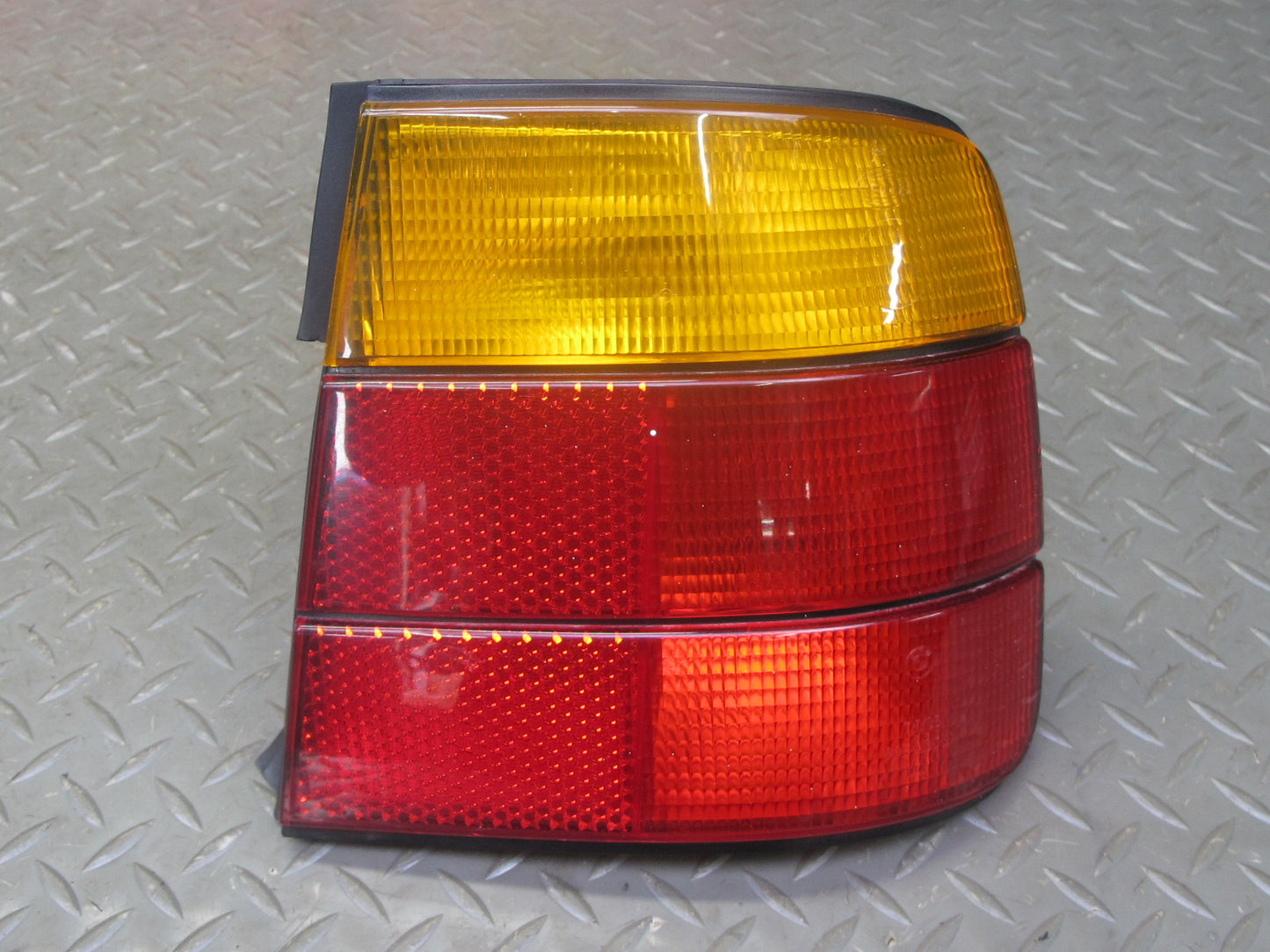 89-95 BMW E34 5-SERIES Sedan Set of 4 Rear Left Right Inner Outer Tail Light OEM