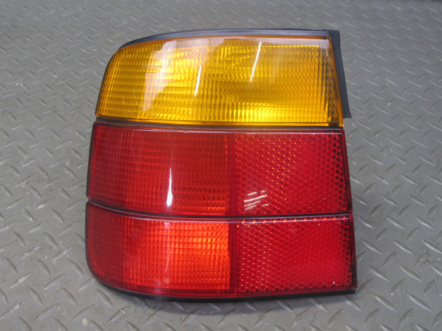 89-95 BMW E34 5-SERIES Sedan Set of 4 Rear Left Right Inner Outer Tail Light OEM
