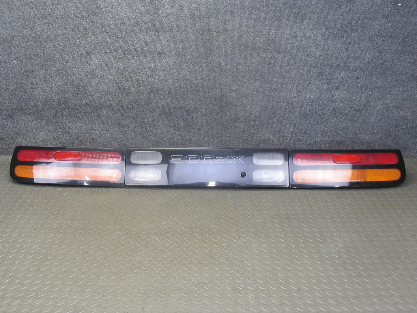 90-94 Nissan Z32 300ZX Rear Left Center Right Tail Light Lamp Set OEM