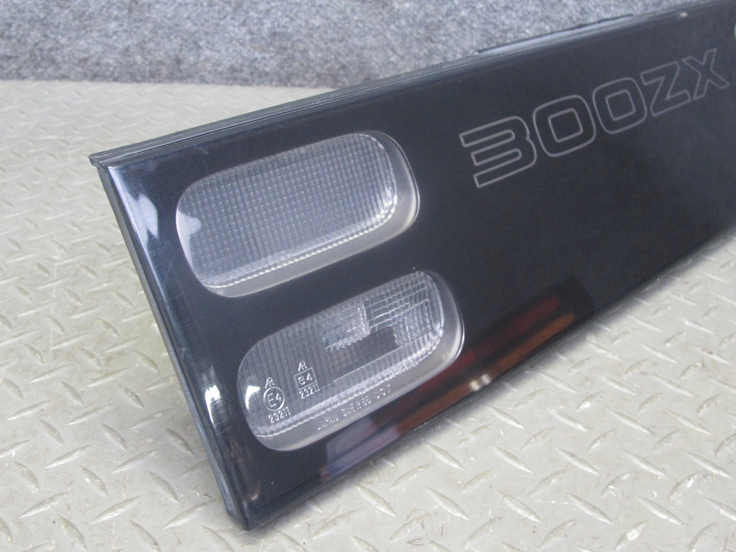 90-94 Nissan Z32 300ZX Rear Left Center Right Tail Light Lamp Set OEM