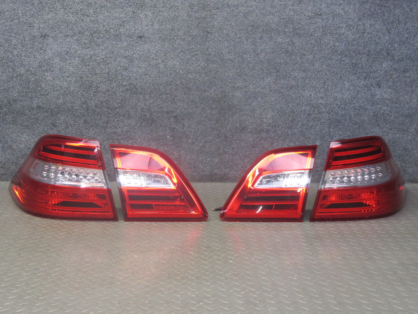 12-15 Mercedes W166 Set of 4 Rear Right Left Inner Outer LED Tail Light Lamp OEM