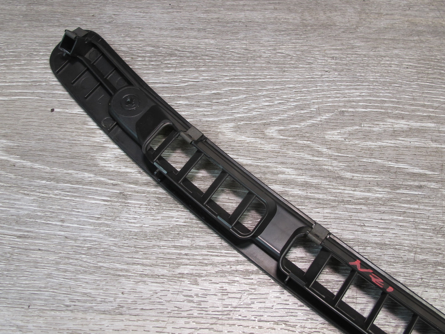 90-95 Nissan Z32 300ZX Dash Front Windshield Defrost Air Vent Grille Set OEM