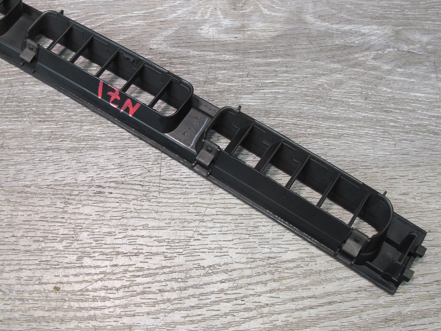 90-95 Nissan Z32 300ZX Dash Front Windshield Defrost Air Vent Grille Set OEM