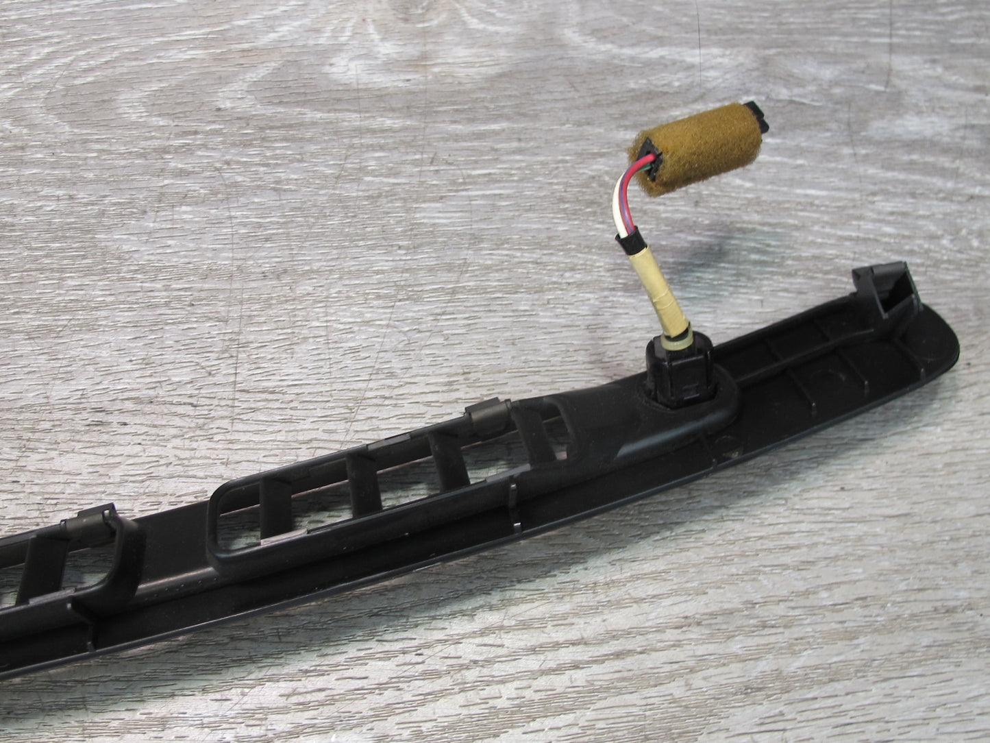 90-95 Nissan Z32 300ZX Dash Front Windshield Defrost Air Vent Grille Set OEM