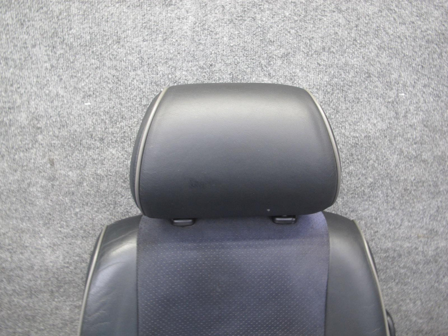 04-05 Lexus JCE10L IS300 Sedan Front & Rear Suede Leather Black Seat Set OEM