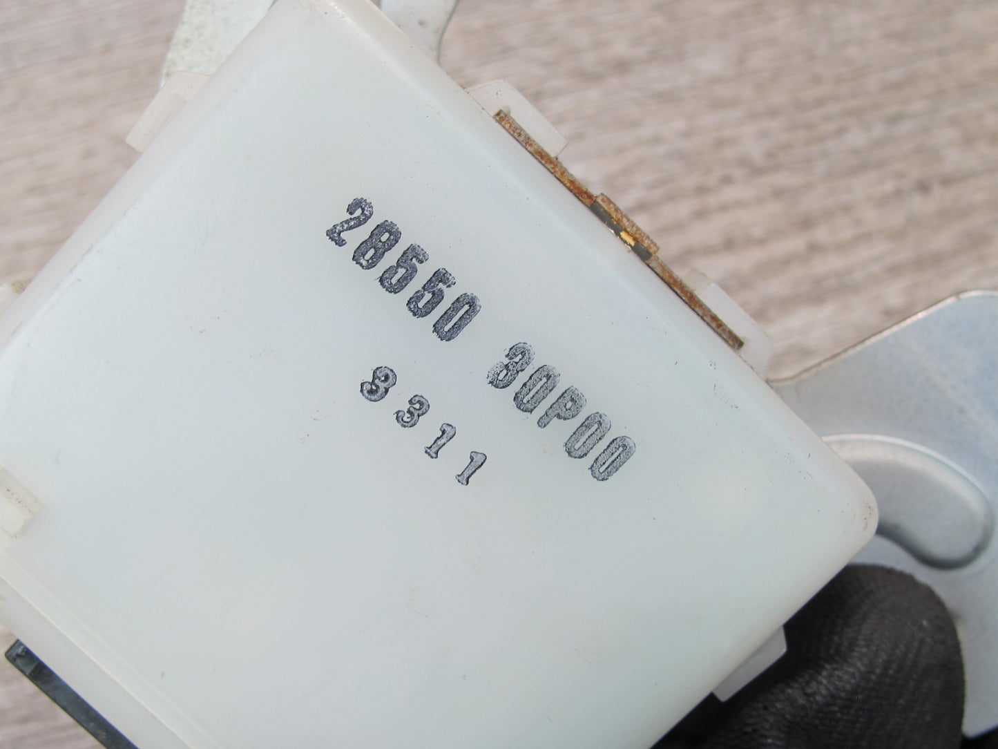 90-96 Nissan Z32 300ZX Wiper Timer Relay Control Module 28550-30P00 OEM