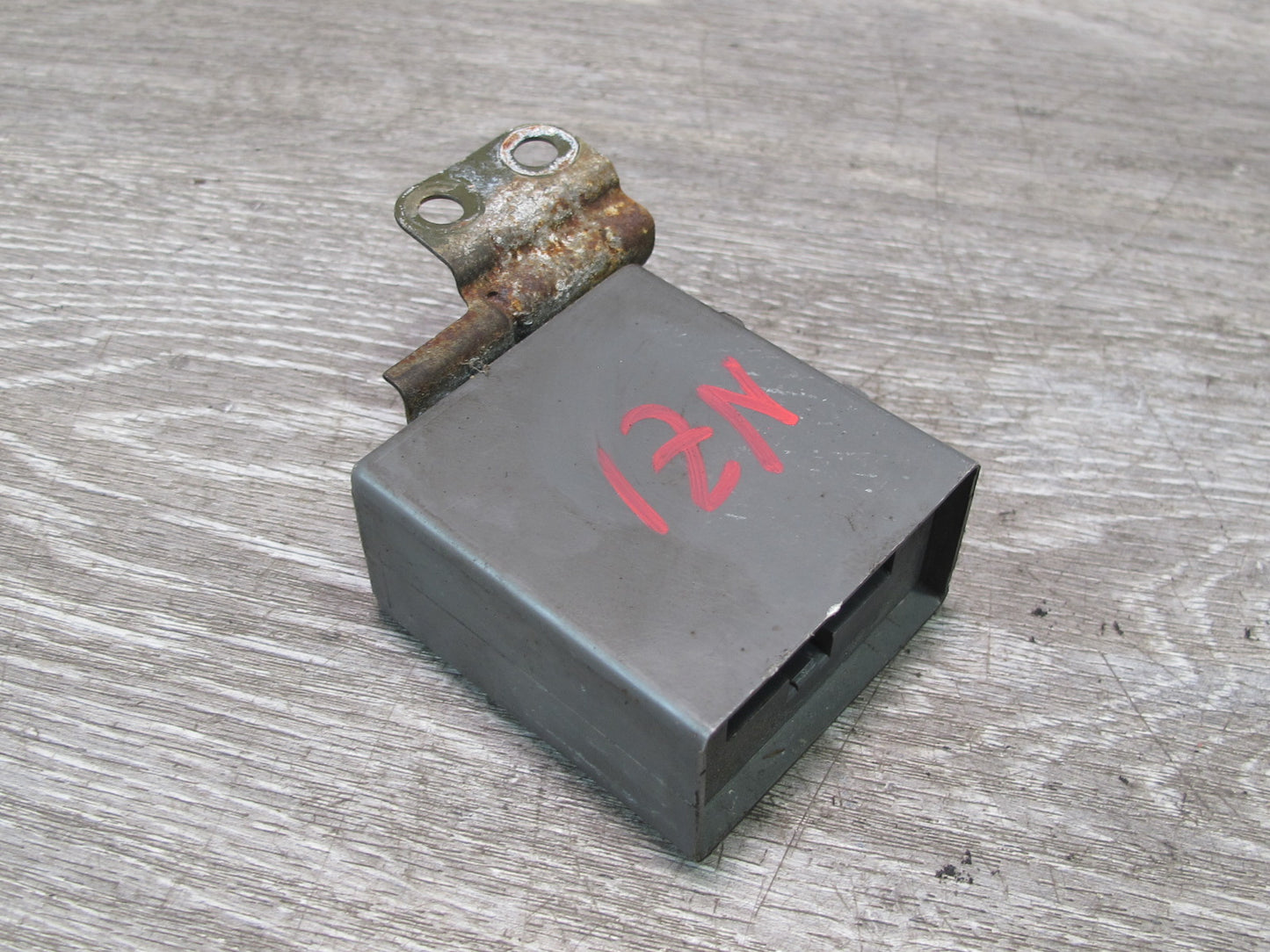 90-96 Nissan Z32 300ZX Windshield Wiper Relay Module Unit OEM