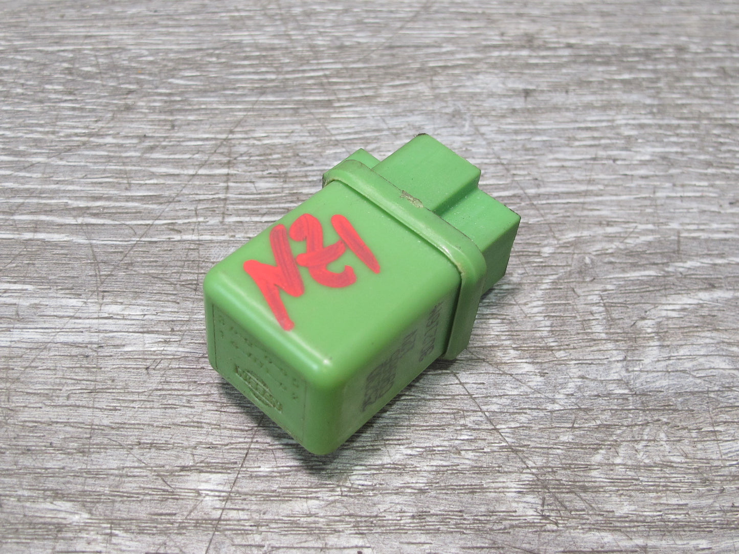 90-96 Nissan Z32 300ZX Fuel Pump Relay 25230-C9965 OEM