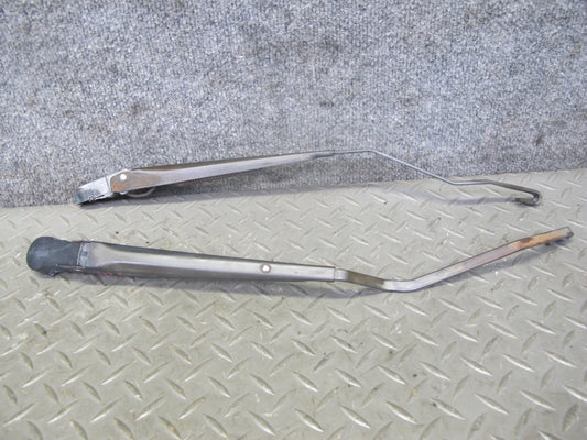 2003-2009 Hummer H2 Front Windshield Left & Right Wiper Arm Set of 2