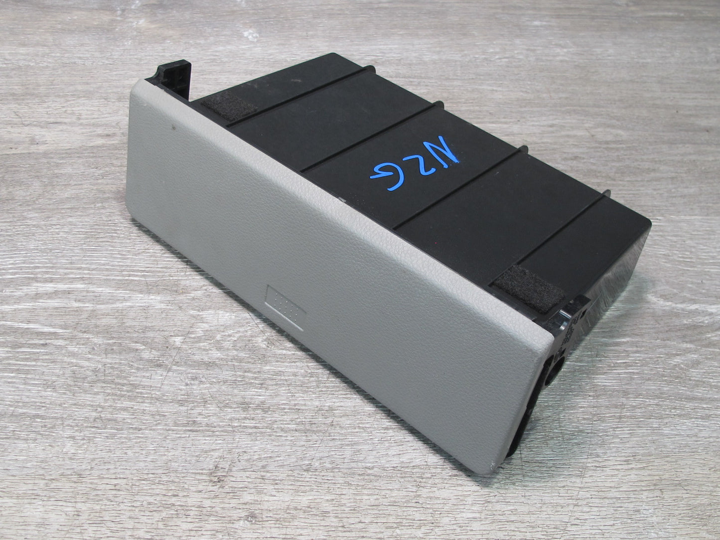 04-09 Nissan 350Z Z33 Convertible Rear Storage Shelf Compartment Gray OEM