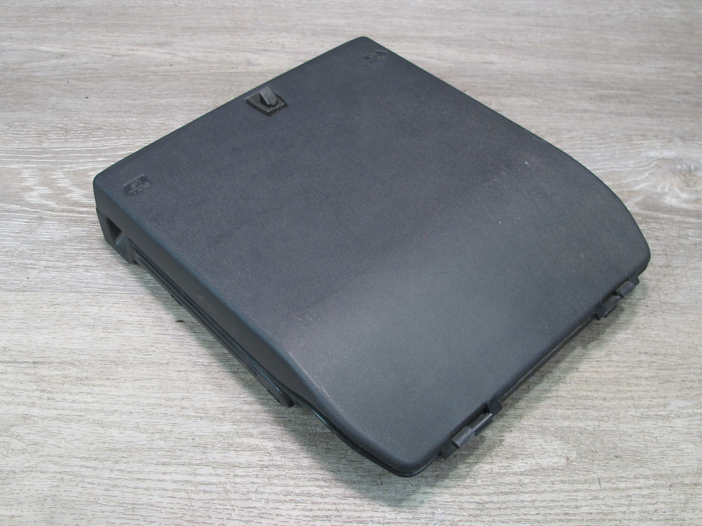 95-00 Lexus UCF20L LS400 Under Seat First AID KIT Box 71753-50010 OEM