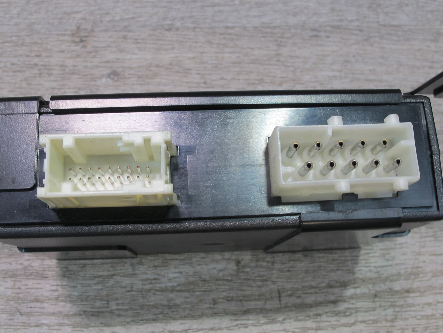 2006-2010 BMW E63 E64 M6 Suspension Damping Control Module 6773912