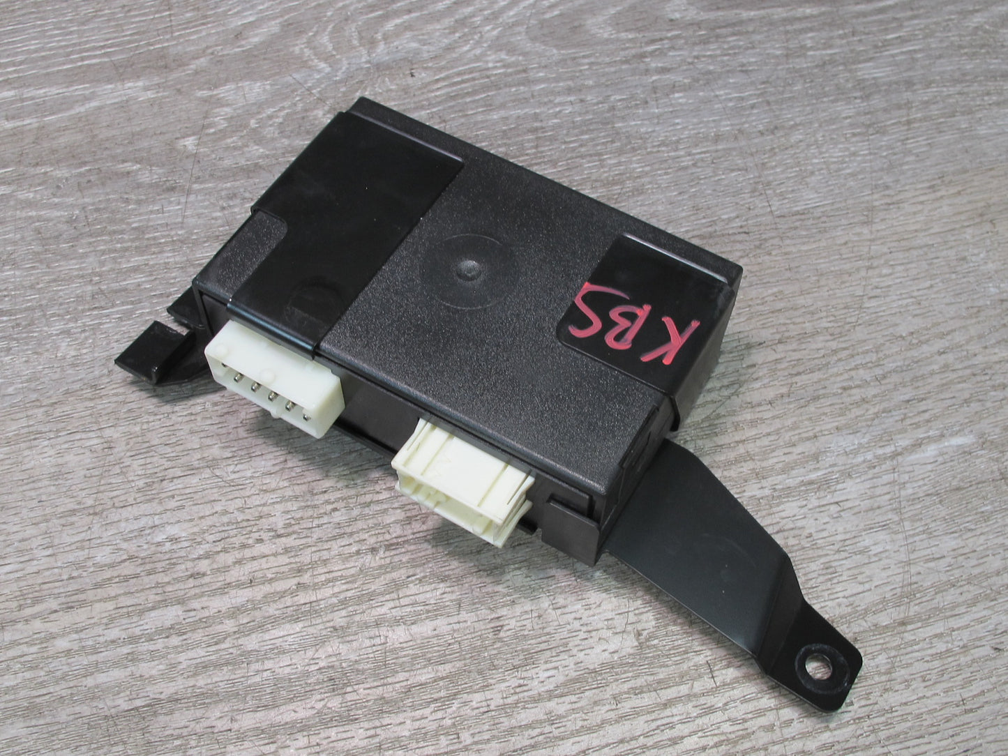 2006-2010 BMW E63 E64 M6 Suspension Damping Control Module 6773912
