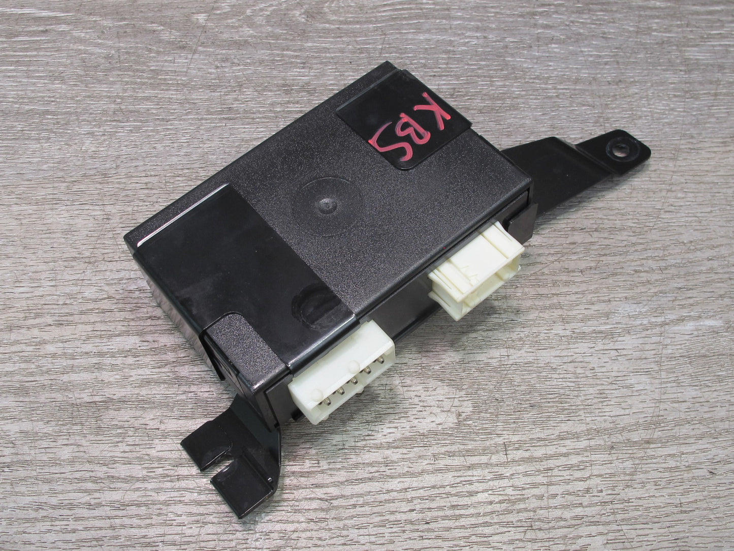 2006-2010 BMW E63 E64 M6 Suspension Damping Control Module 6773912
