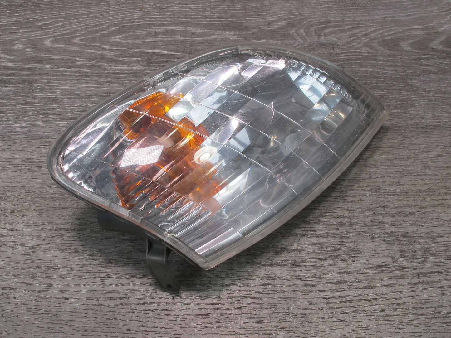 98-00 Lexus LS400 UCF20L Front Left Driver Side Turn Signal Light Lamp OEM