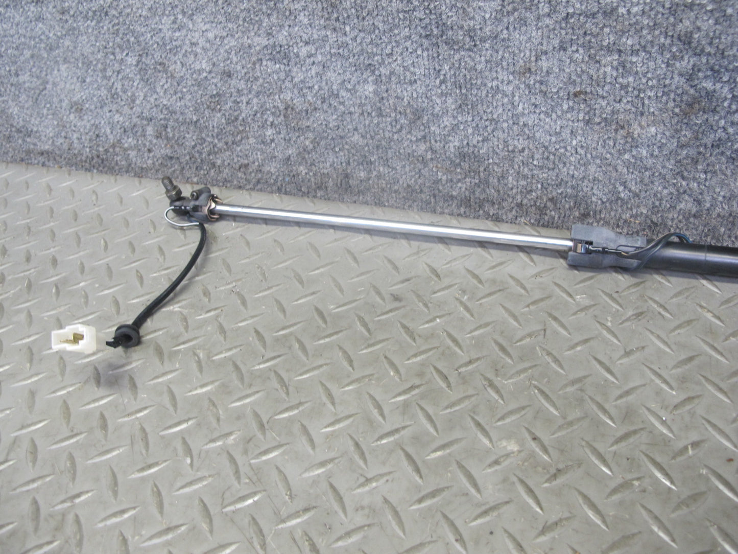 86-91 Mazda RX7 Coupe Rear Hatch Lift Gate Support Shock Strut Set w Light OEM