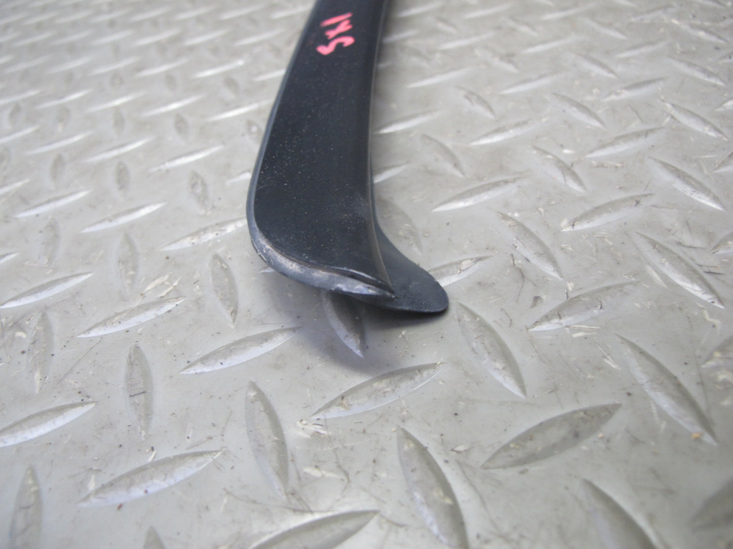 08-14 BMW E71 E72 X6 Front Windshield A Pillar Exterior Trim Molding Set of 2