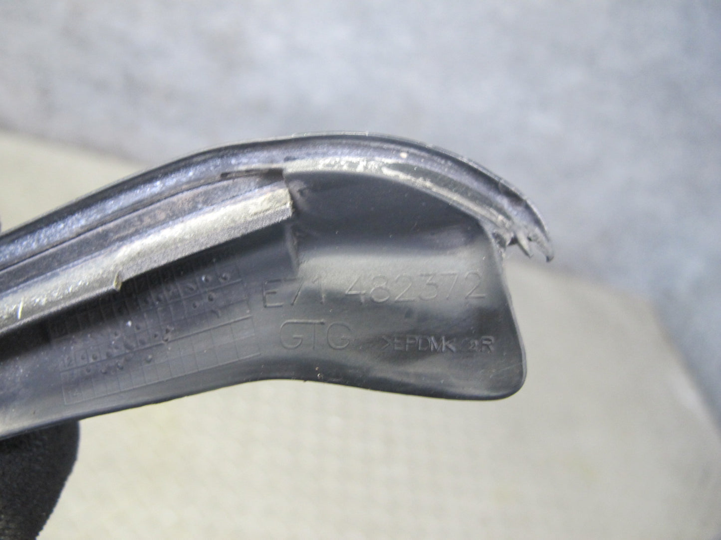 08-14 BMW E71 E72 X6 Front Windshield A Pillar Exterior Trim Molding Set of 2