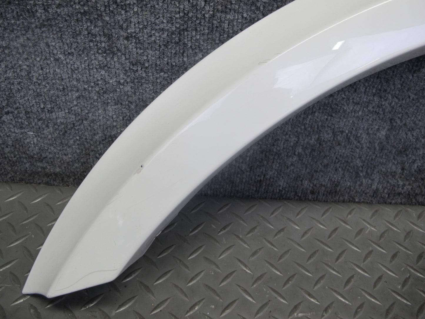 07-11 Mercedes W164 ML63 AMG Front Left Fender Flare Wheel Arch Trim Molding OEM