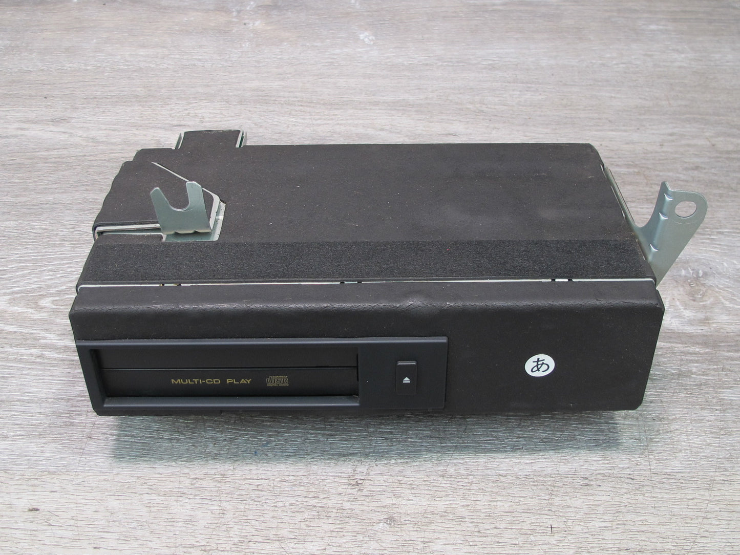 95-97 Lexus UCF20L LS400 CD Changer NO Magazine 86270-50090 OEM