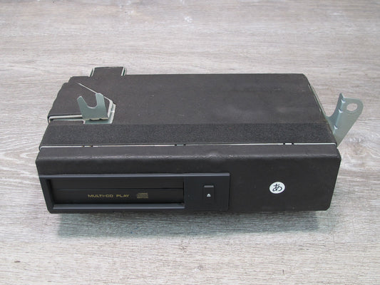 95-97 Lexus UCF20L LS400 CD Changer NO Magazine 86270-50090 OEM